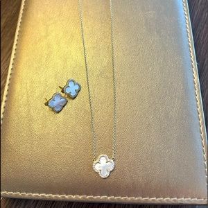 Mother of Pearl Clover Design Pendant & Earrings